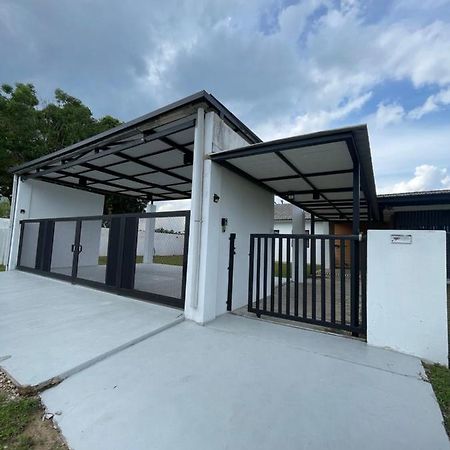 Nur Villa Sg Soi Musslimm Only Kuantan Exterior foto