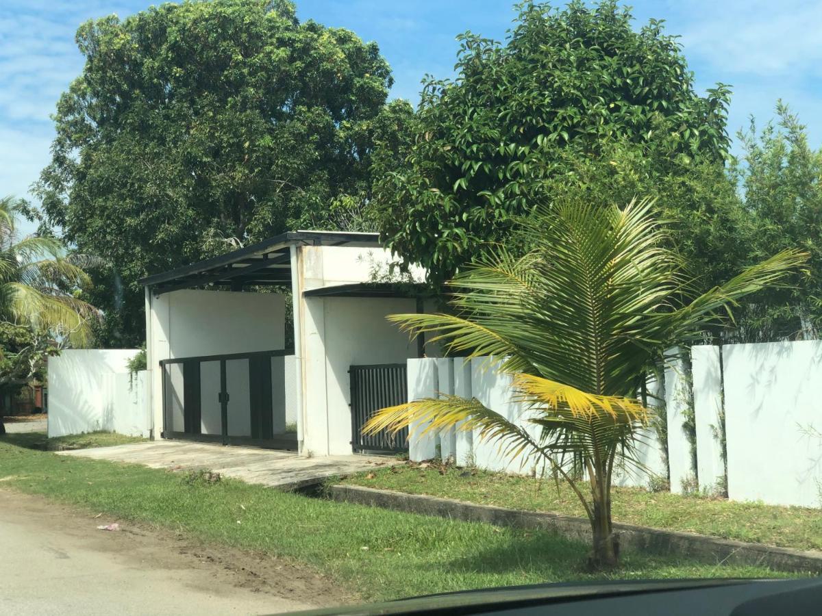Nur Villa Sg Soi Musslimm Only Kuantan Exterior foto